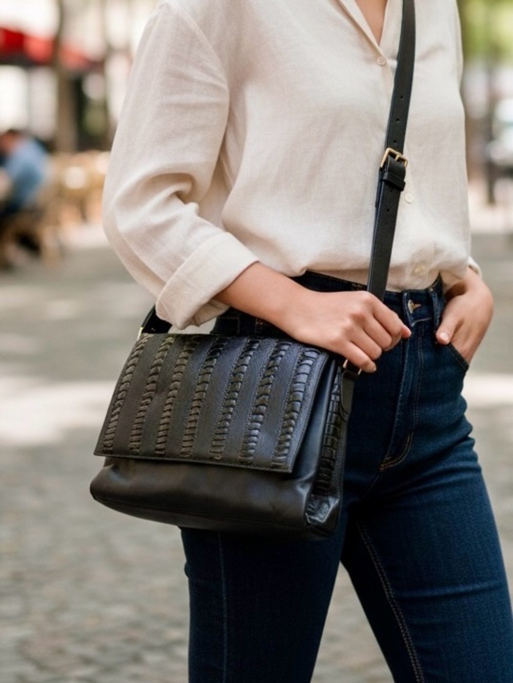 Vintage Y2K Sabina Black Textured Fold-Over Crossbody Bag